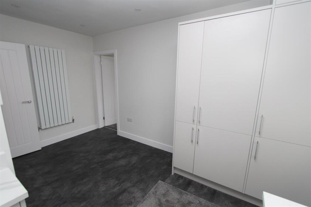 Kings Drive, Wrose, Bradford - More