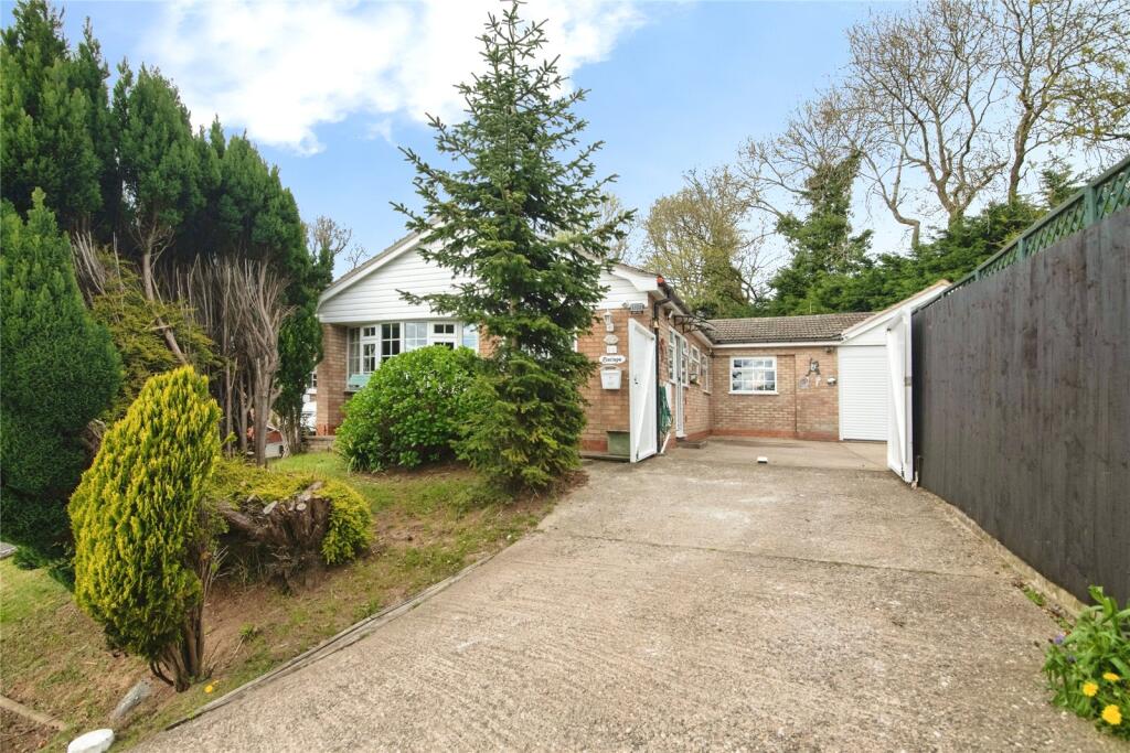 Main image of property: Campden Close, Redditch, Worcestershire, B97
