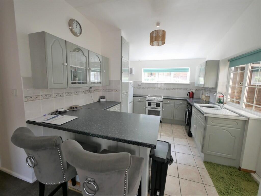 Bucklesham Road, Ipswich, Suffolk photo 2