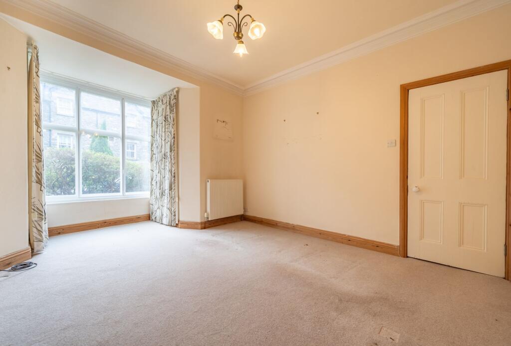 House in Lancaster - View 5