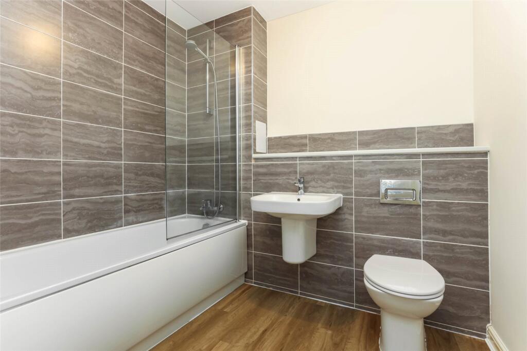 Apartment in Glasgow - View 4