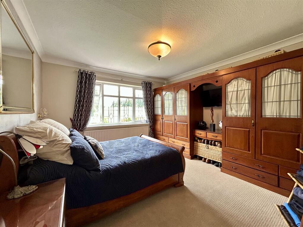 Additional image 22 of Manor Way, Halesowen