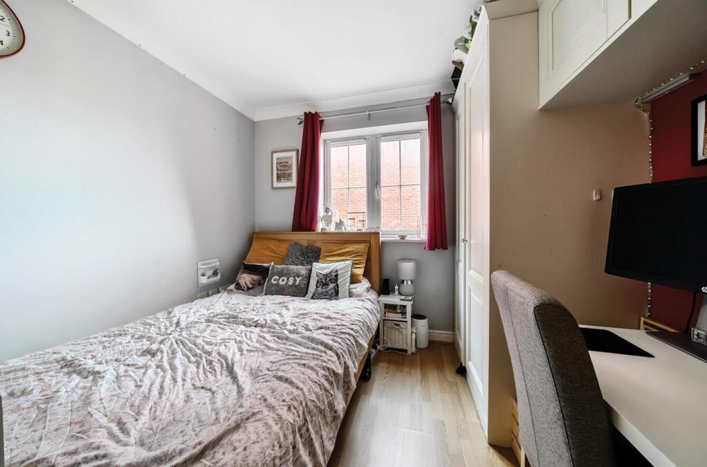 Dorchester Court, London Road, Camberley - View 5