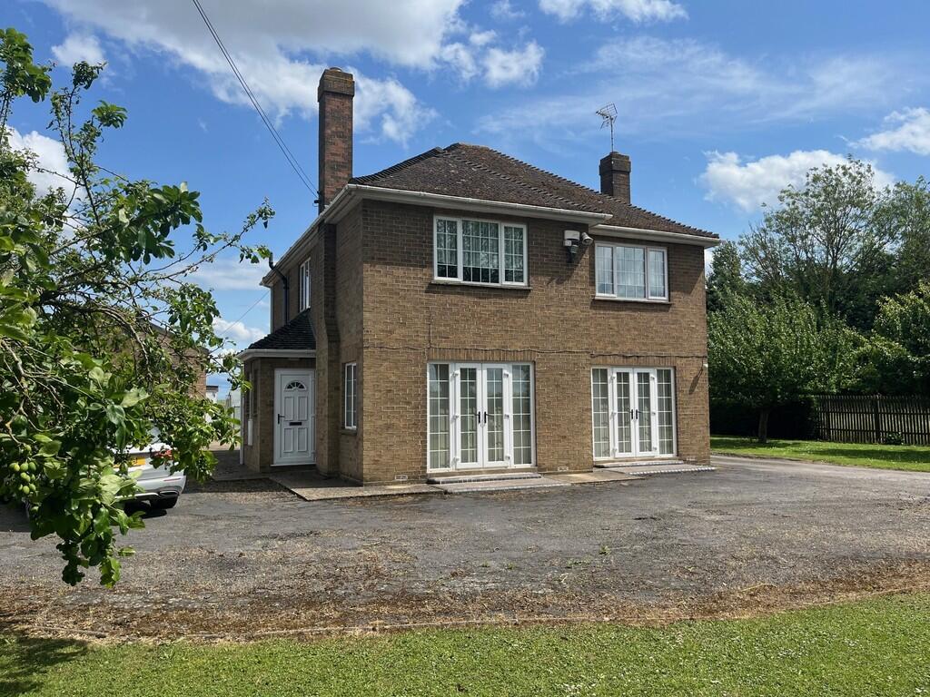 Main image of property: Clay Lake, Spalding PE12 6BL