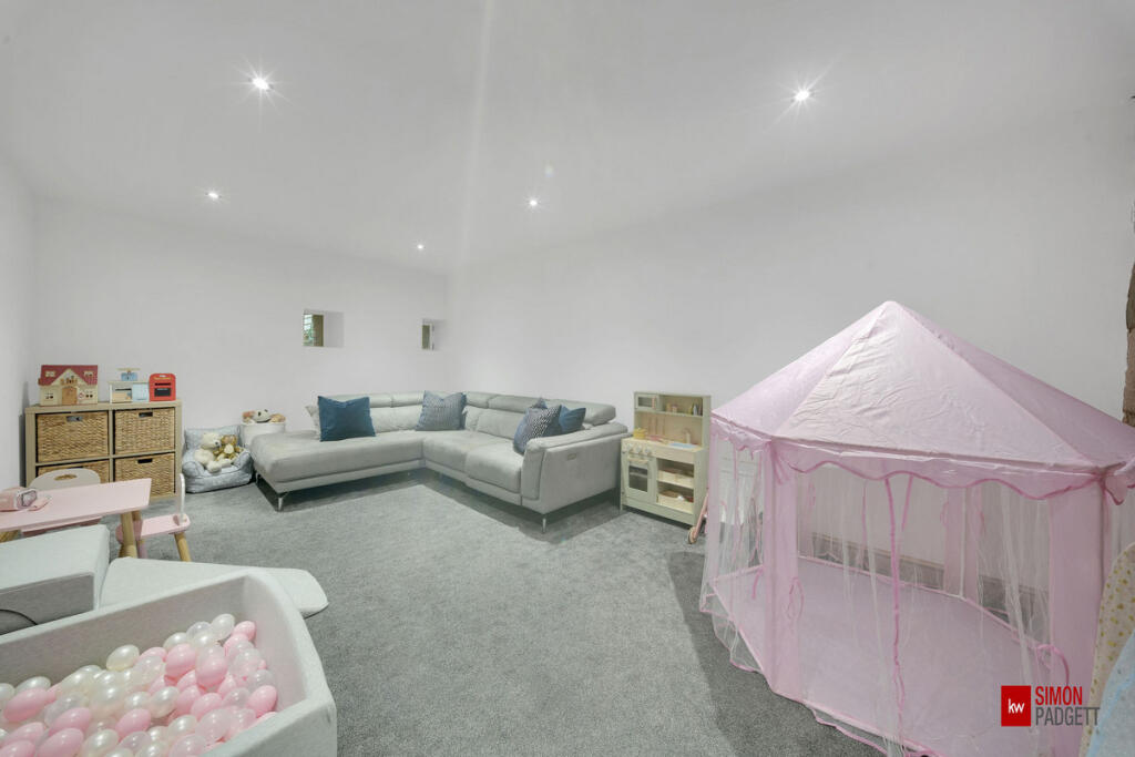 Additional image 21 of A65, Long Preston, BD23