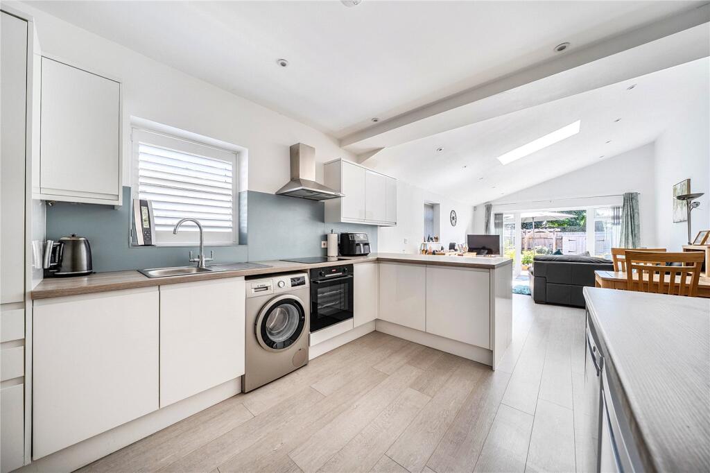 House in London, Aperfield - View 4