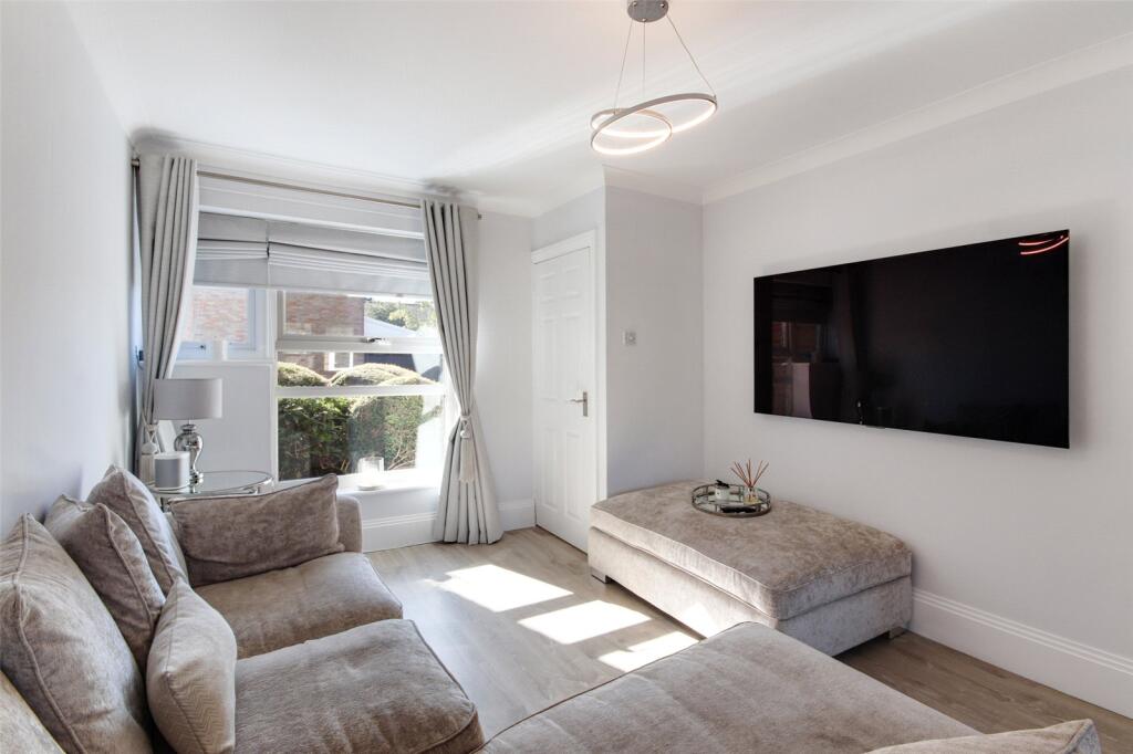 House in Dartford - View 3