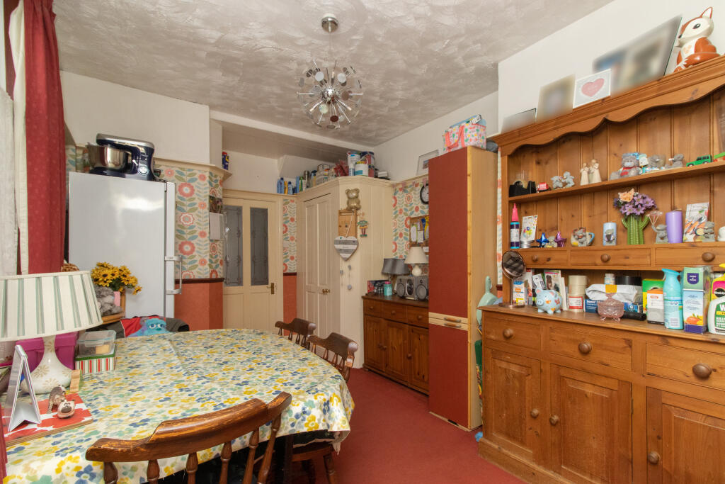House in Thanet, Cliftonville West, Cliftonville - View 3