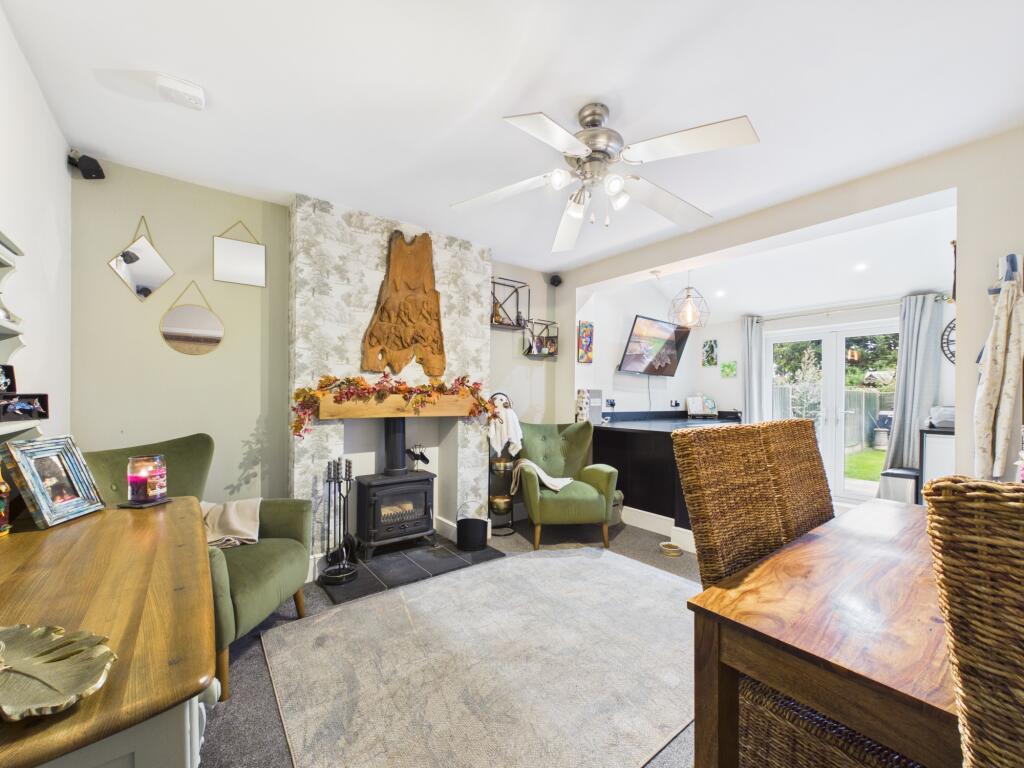 Elm Grove, Chaddesden, Derby photo 3