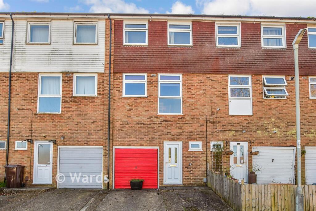 Main image of property: High Trees Close, Willesborough, Ashford, Kent