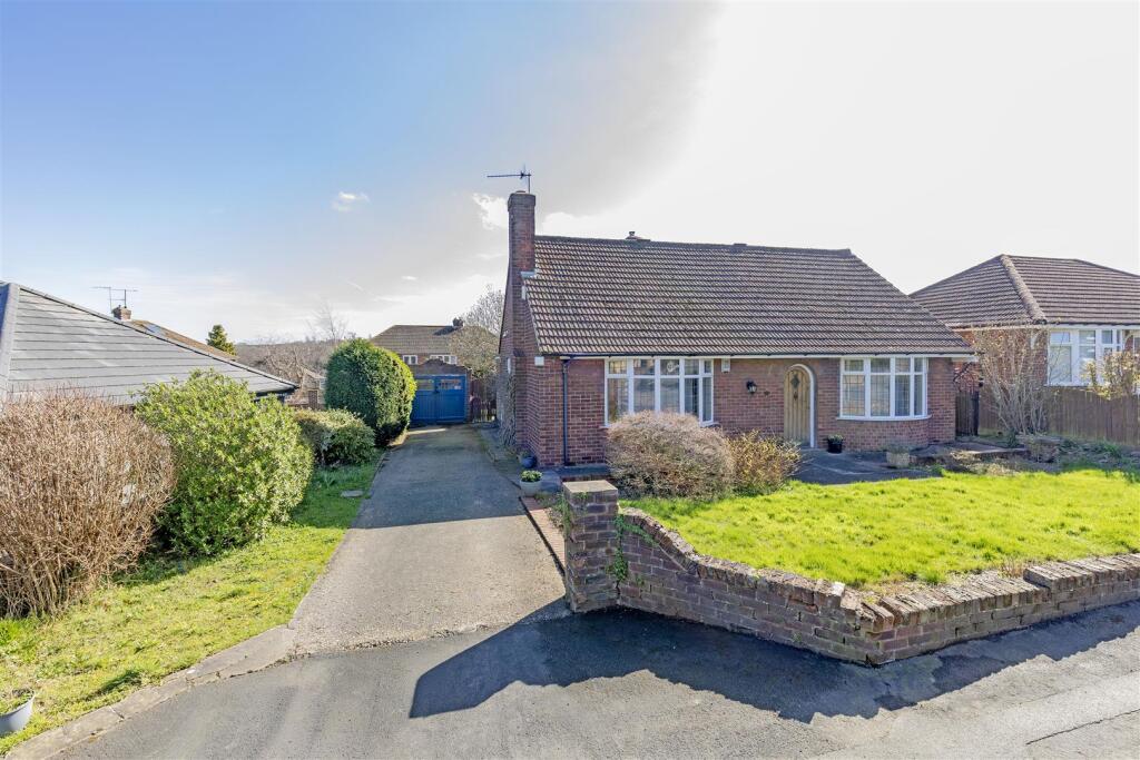 Main image of property: Langer Lane, Wingerworth, Chesterfield