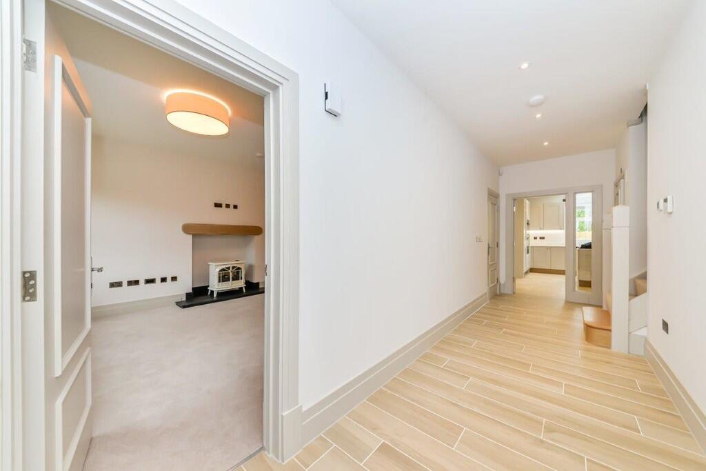 Additional image 25 of Claremont Gardens, Norfolk Road