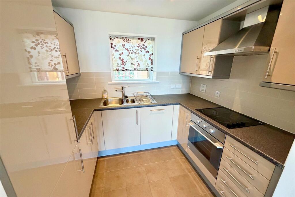 Apartment in North Shields, Preston - View 3