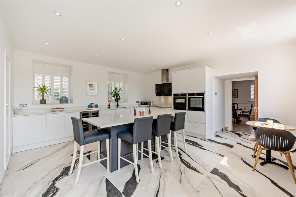 House in Flint, Kelsterton, Connah's Quay - View 3