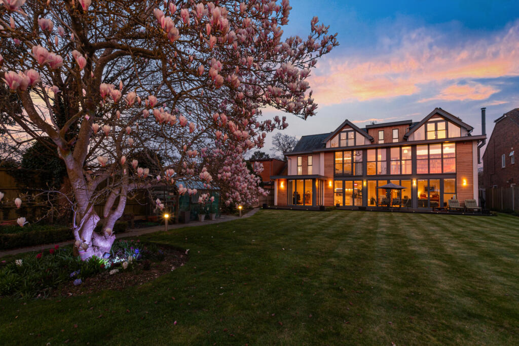 Main image of property: Longrood Road, Rugby, Warwickshire CV22 7RE