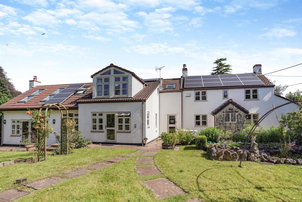 Main image of property: The Batch, Backwell, Bristol