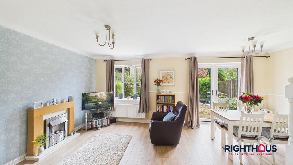 House in Bradford - View 5