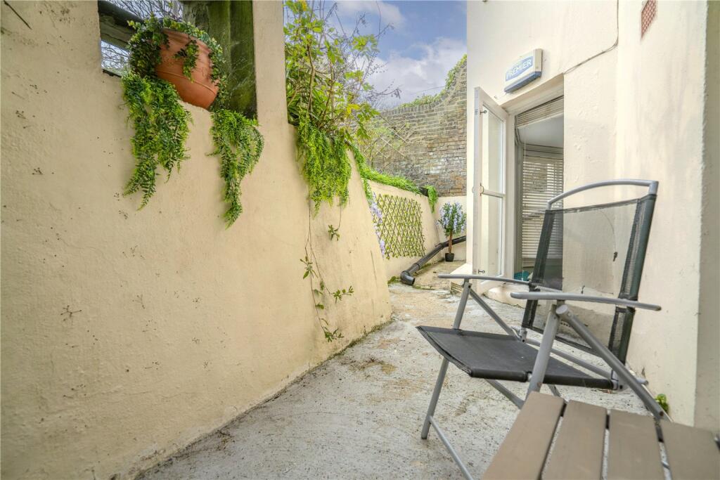 Property photo 6