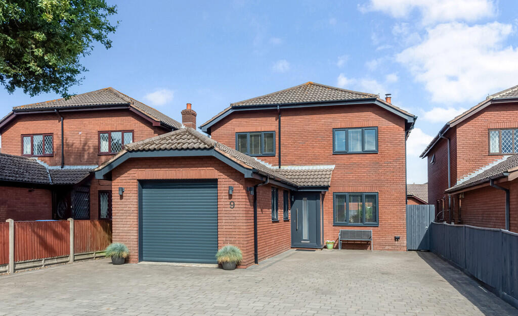 Main image of property: Vicarage Lane, Stubbington, Fareham