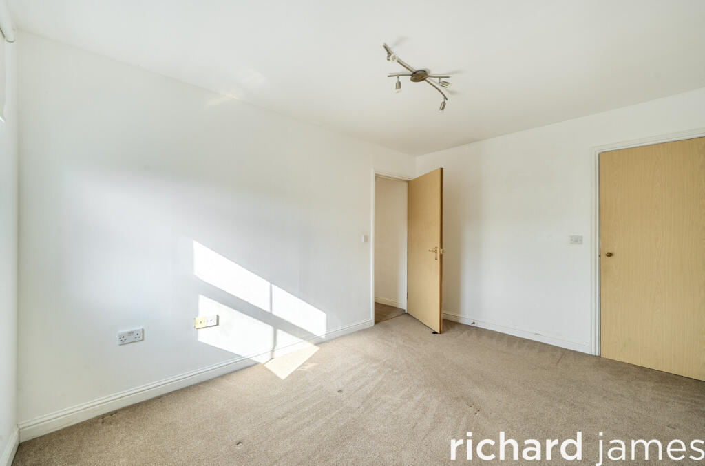 Apartment in Blunsdon St Andrew, Tadpole Garden Village, St. Andrews - More