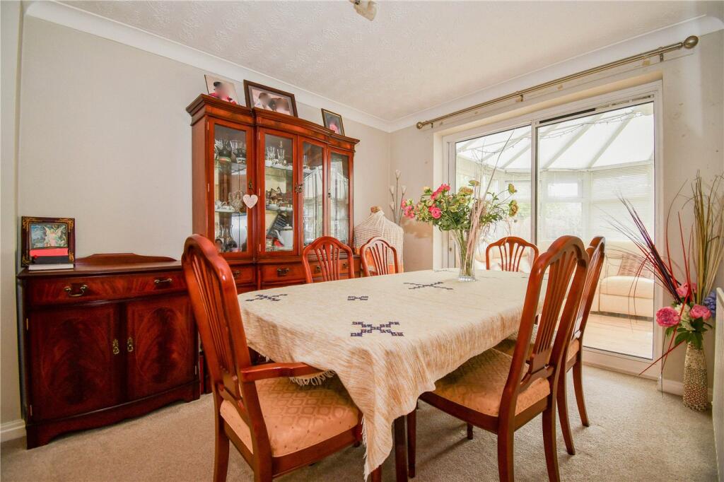 House in Ellesmere Port, Westwood Park - View 3