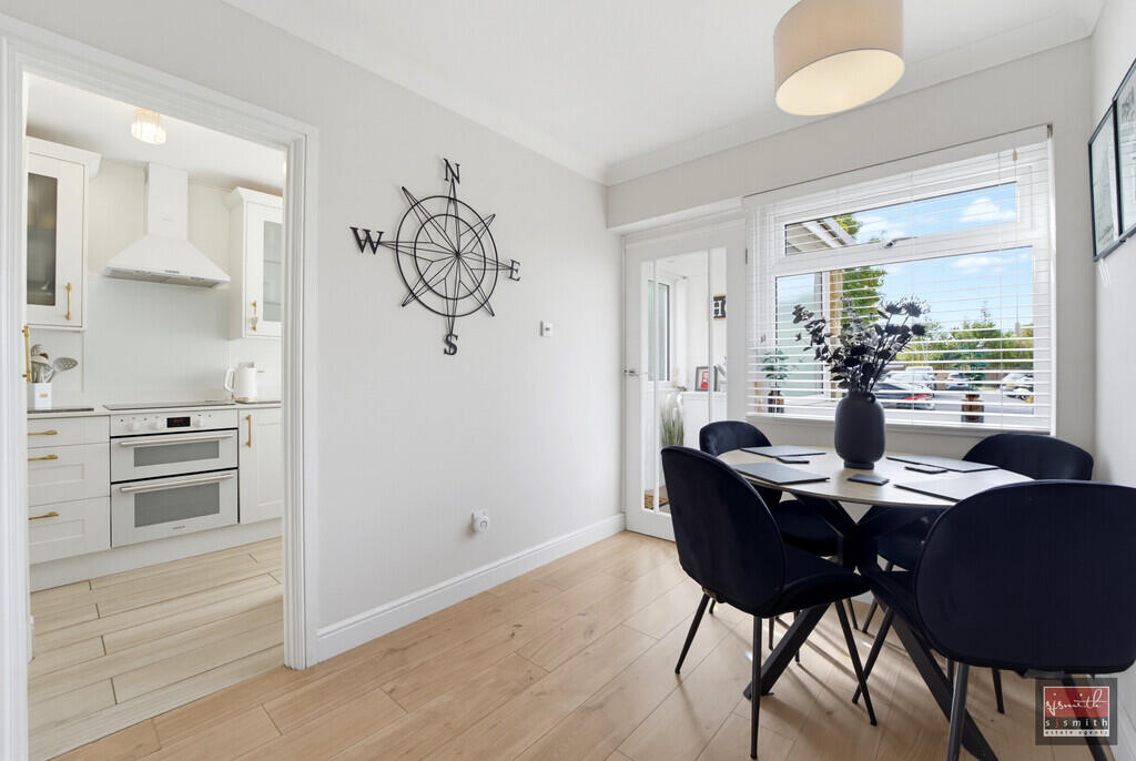 House in Spelthorne, Surrey - View 5