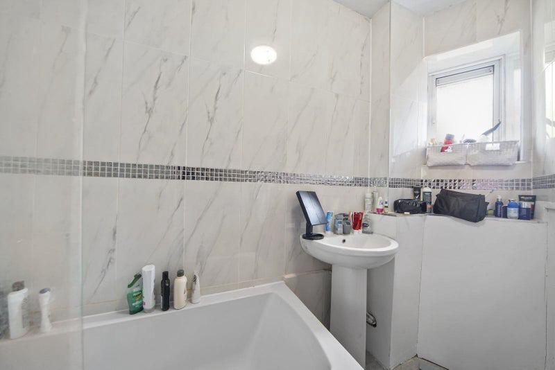 4 bedroom flat for rent