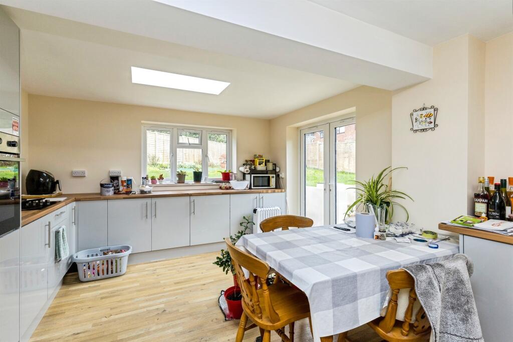 House in Burgess Hill, World's End - More