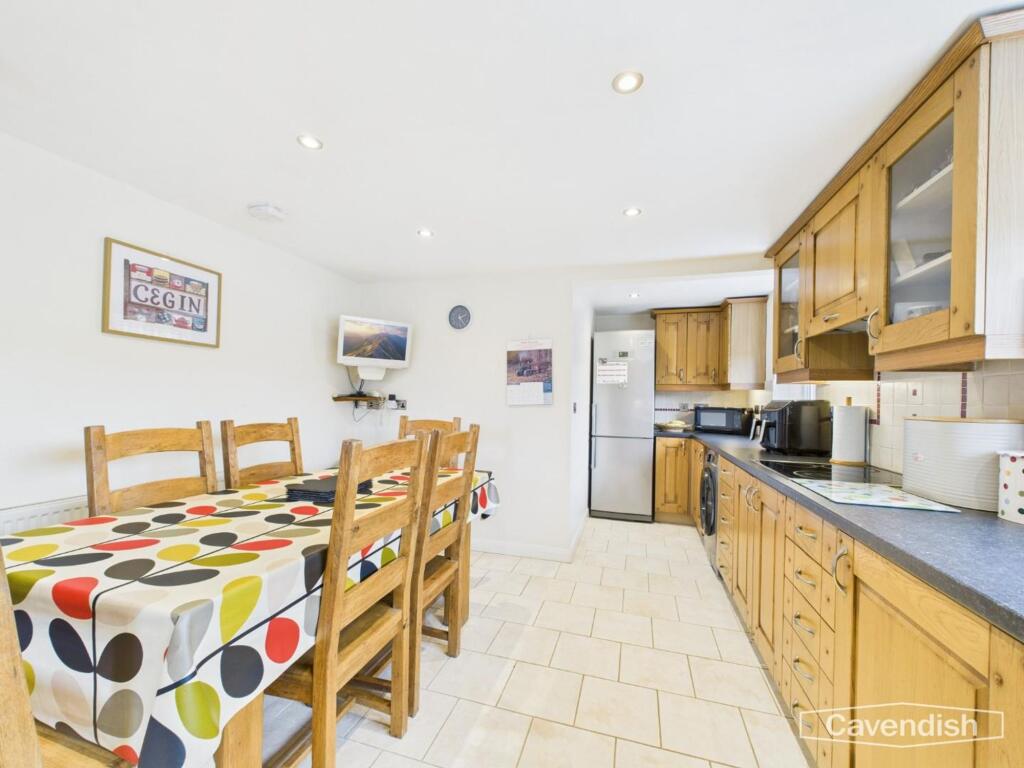 House in Parc, Llanycil - More