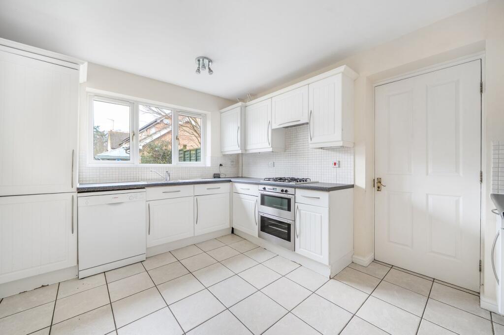 Court View, Stonehouse, GL10 photo 4