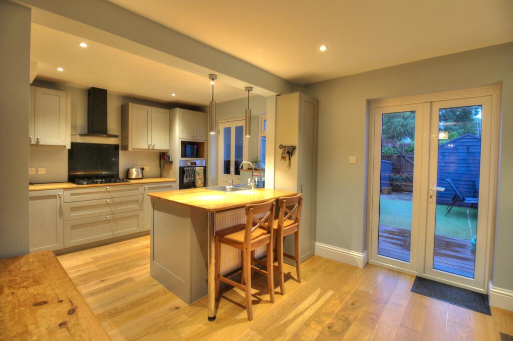 House in East Hampshire, Petersfield - View 3