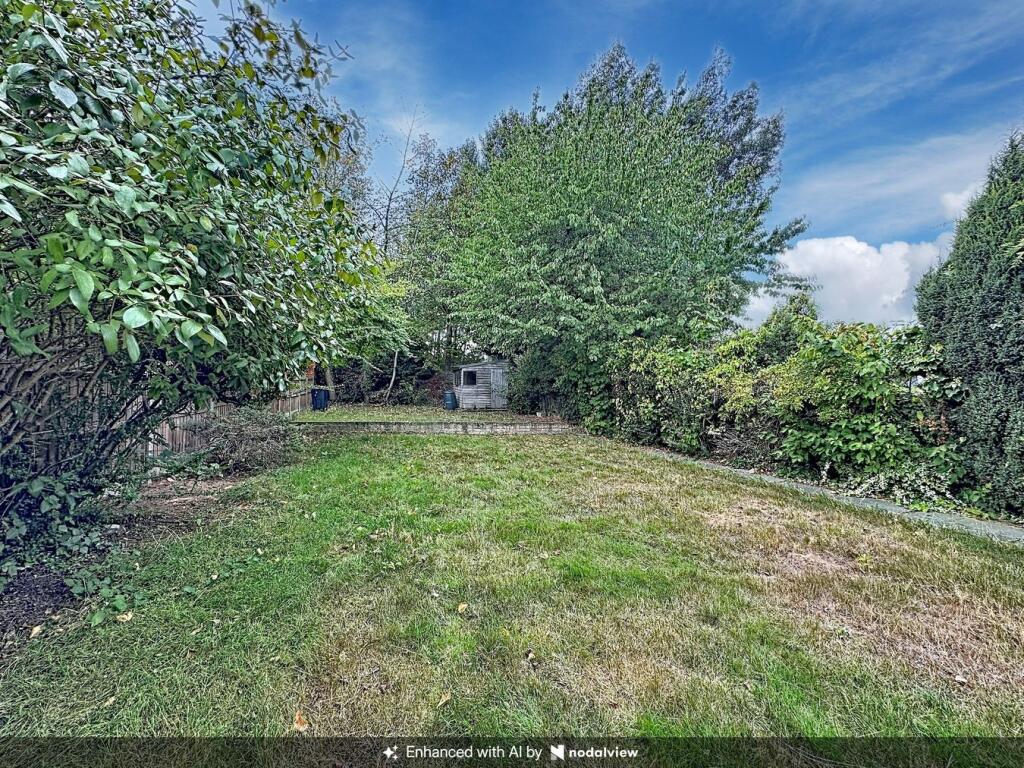 House in London, Poverest, Petts Wood - View 4