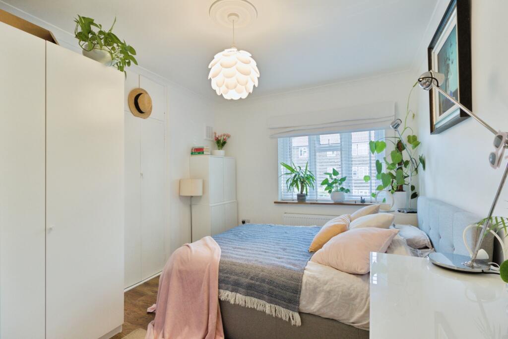 Apartment in London - View 4
