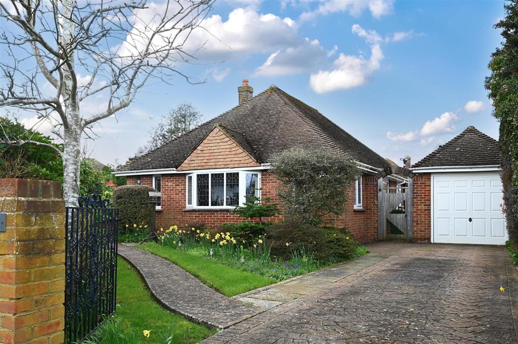Main image of property: Homelands Close, Bexhill-On-Sea