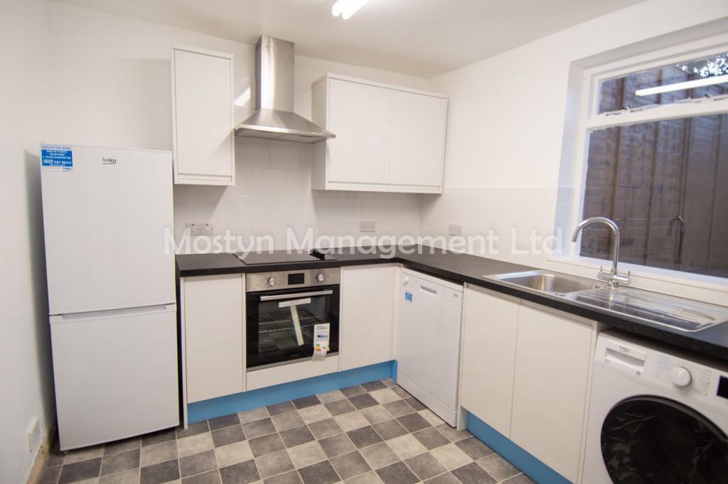 Apartment in London - View 5