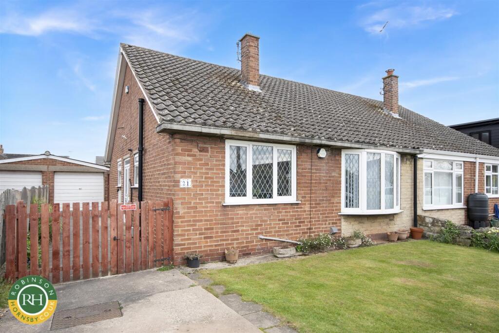2-bed semi-detached on St. Marys Crescent, Tickhill, Doncaster, £220,000