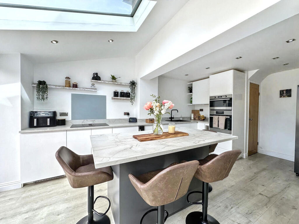 House in Sunderland, Concord - View 3