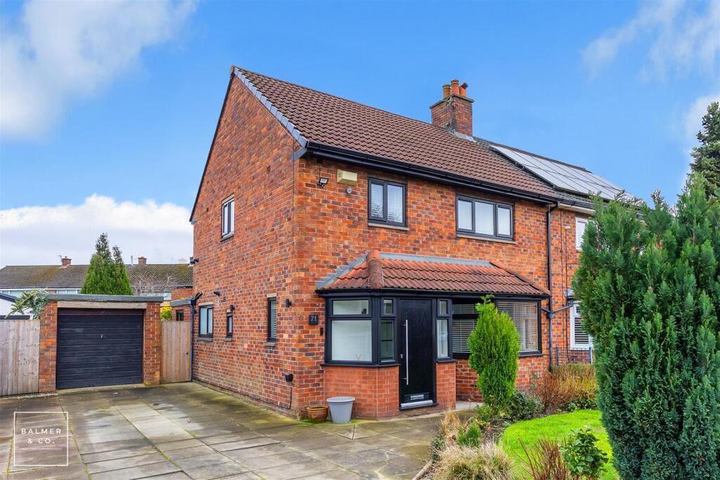 Main image of property: Lovers Lane, Atherton, M46