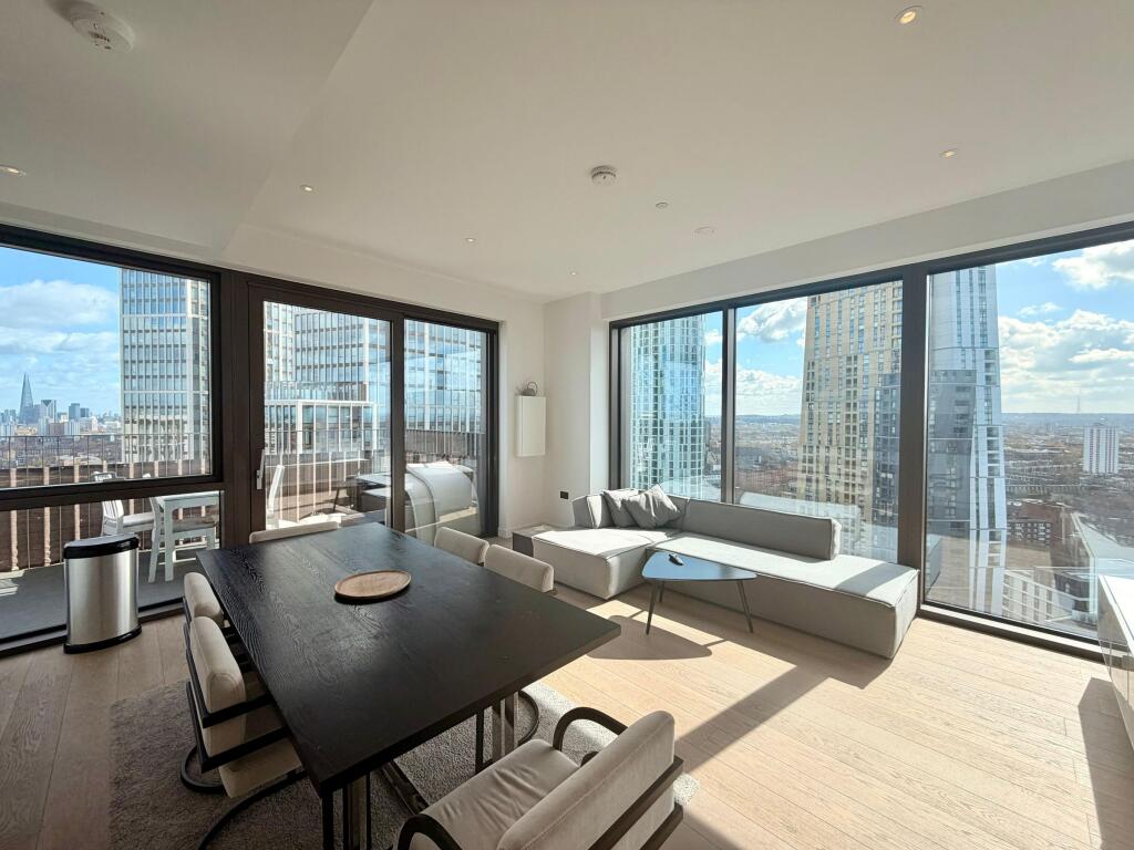 Main image of property: The Modern, Viaduct Gardens, London