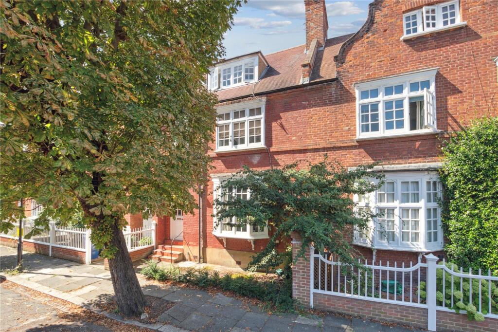 Main image of property: Marlborough Crescent, London, W4