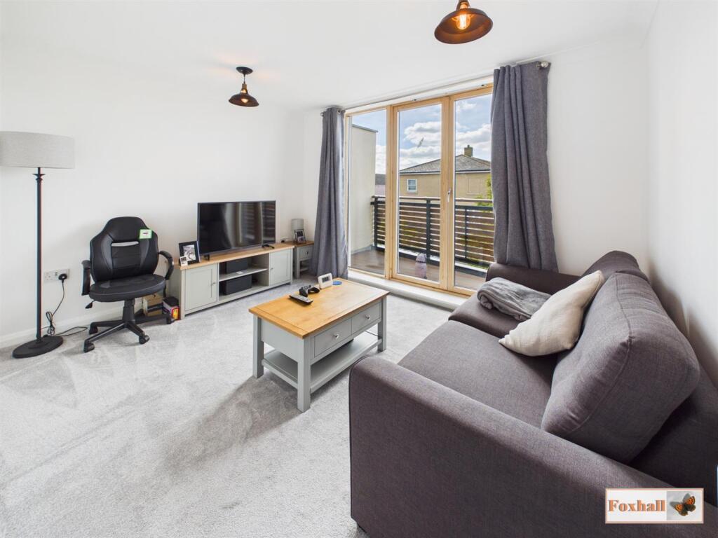 Apartment in Ipswich - View 4