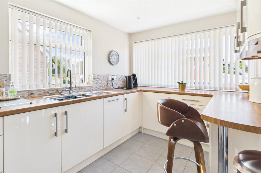 House in Swindon - View 4