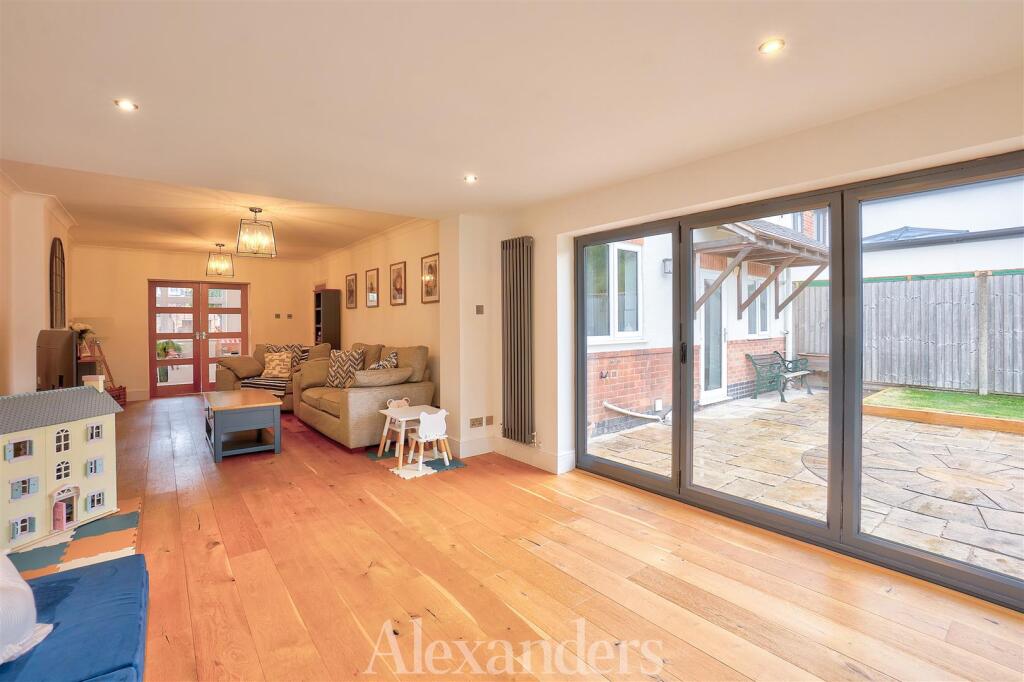 House in Hinckley and Bosworth, Tilton, Burbage - View 5