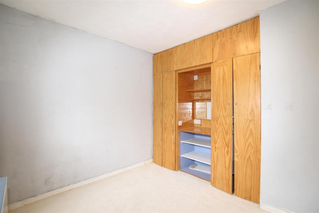 Additional image 11 of Kingsdale Crescent, Bradford