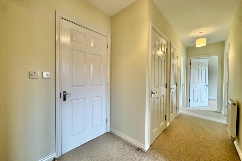 Apartment in Fareham, Hampshire - View 5