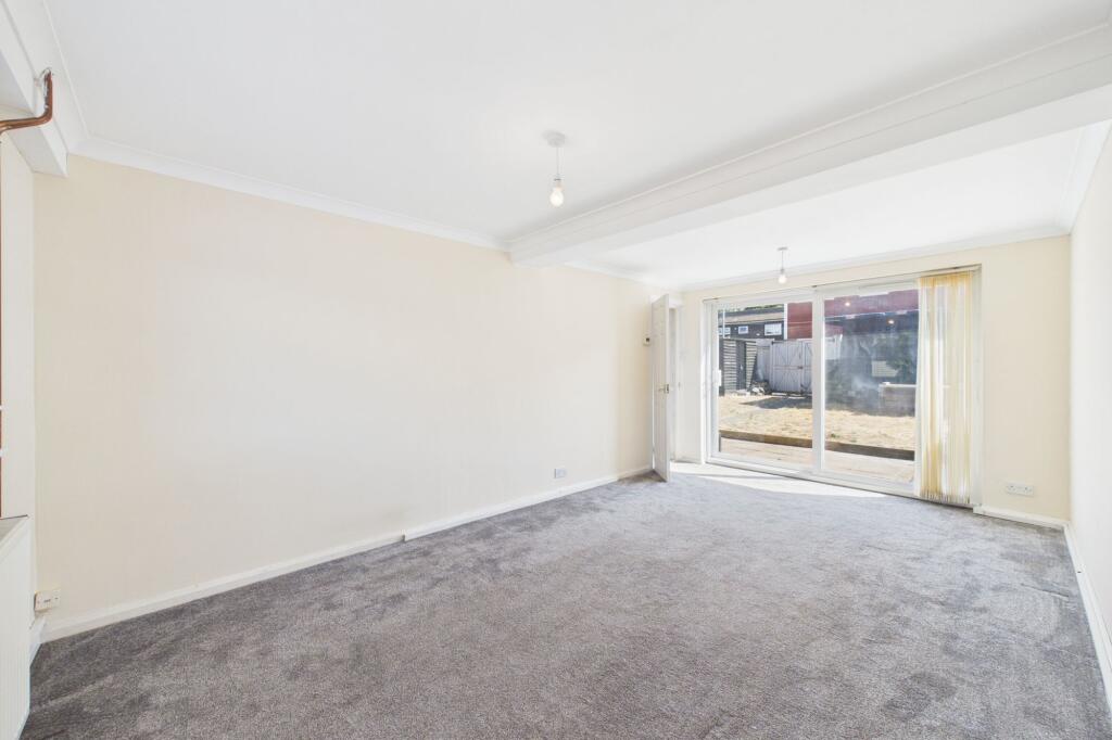 House in Ipswich - View 3