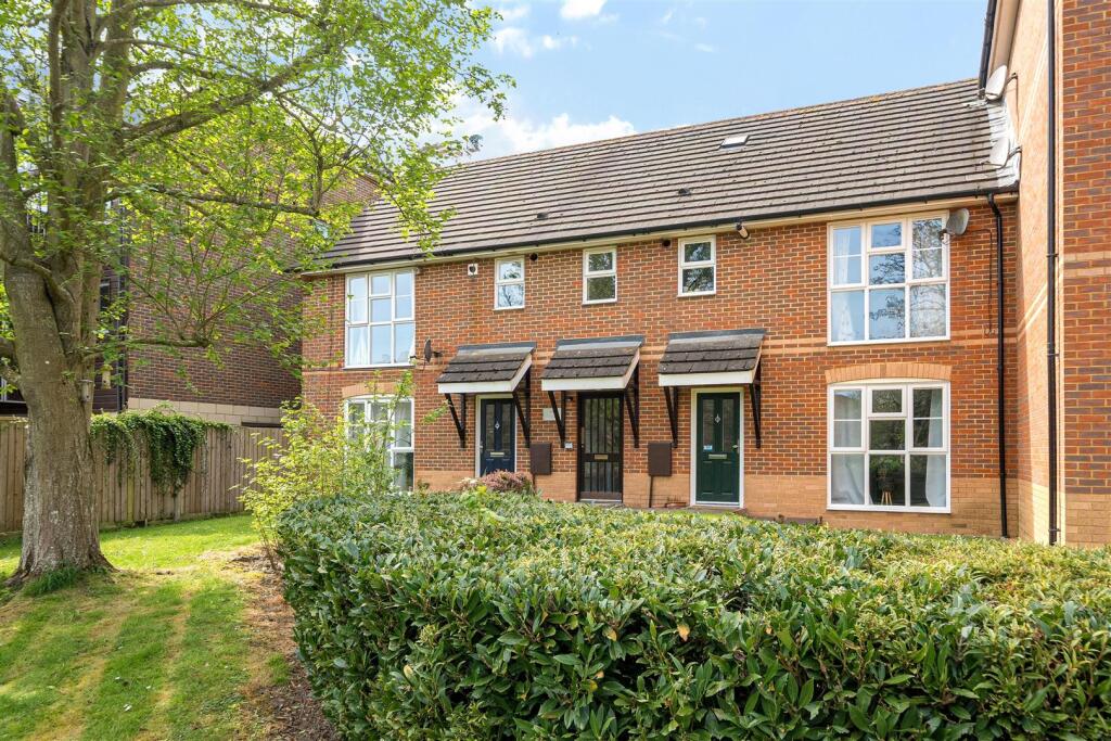 Main image of property: Wey View Court, Walnut Tree Close, Guildford