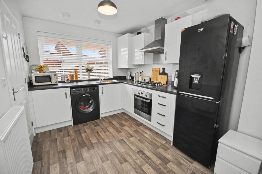 Morby Road, Earls Barton, Northampton photo 3