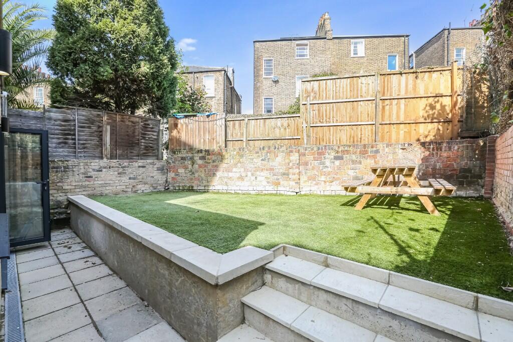 3 bedroom ground floor flat for rent