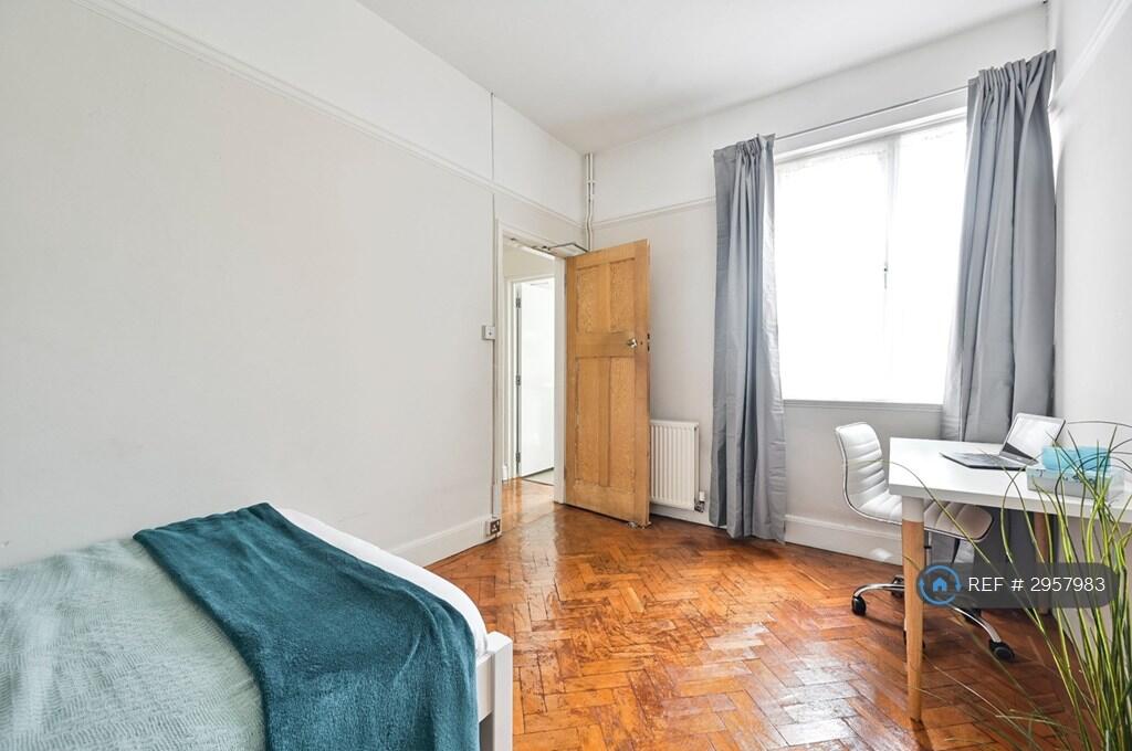 Property photo 11